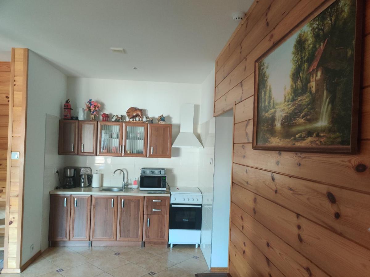 Cztery Pory Roku Casa de hóspedes Białowieża Exterior foto